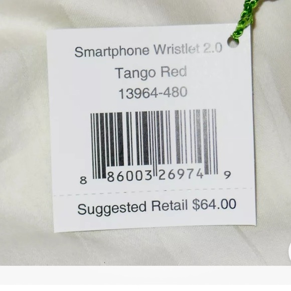 Vera Bradley - Red Quilted Wristlet Wallet Trendy 2025 Fall Item - Picture 12 of 13